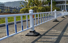 牡丹花护栏喷塑护栏公路隔离栏护栏
